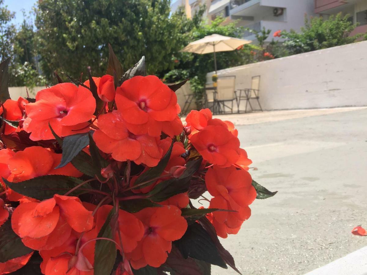 Renovated Apt 100M From Beach Wifi Ac أنافيسوس المظهر الخارجي الصورة